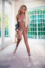 Sex doll Tayler-5 Aziatische sexdoll Sexdoll Tayler met lang blond haar en kleine B-cup borsten 80